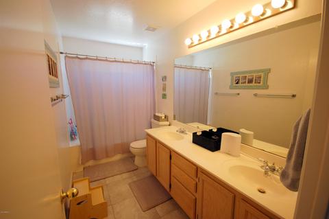 4539 E Michelle Dr, Phoenix, AZ 85032 photo 13
