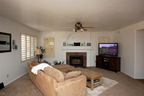 4539 E Michelle Dr, Phoenix, AZ 85032 photo 3
