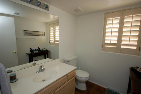 4539 E Michelle Dr, Phoenix, AZ 85032 photo 6