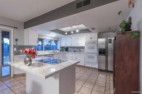 4221 E Western Star Blvd, Phoenix, AZ 85044 photo 2