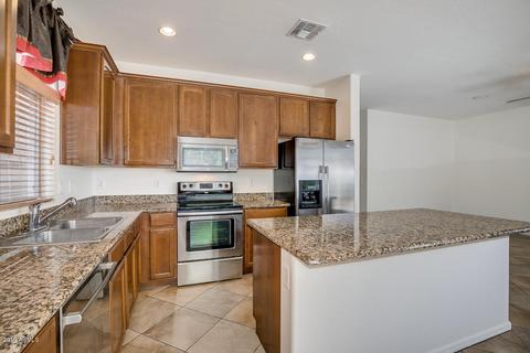 3901 S Angler Dr, Gilbert, AZ 85297 photo 3