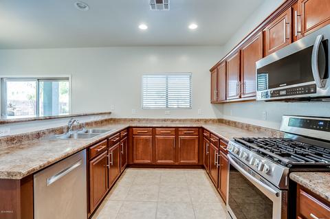 3016 E Aris Dr, Gilbert, AZ 85298 photo 7