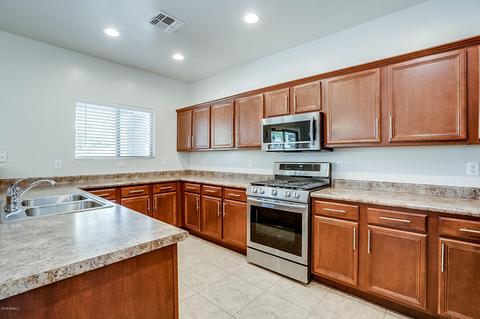 3016 E Aris Dr, Gilbert, AZ 85298 photo 4