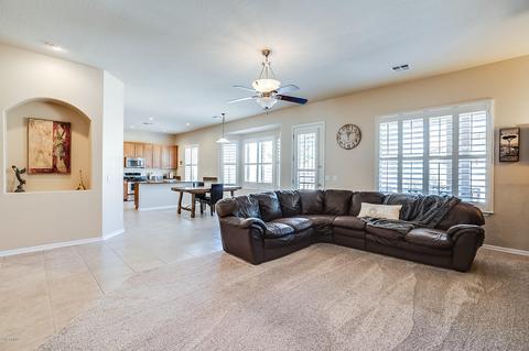 898 E Frances Ln, Gilbert, AZ 85295 photo 7
