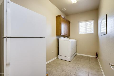 898 E Frances Ln, Gilbert, AZ 85295 photo 14
