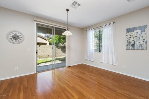3895 E Parkview Dr, Gilbert, AZ 85295 photo 10