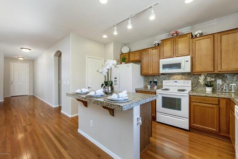 3895 E Parkview Dr, Gilbert, AZ 85295 photo 2
