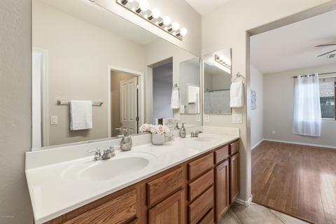 3895 E Parkview Dr, Gilbert, AZ 85295 photo 16