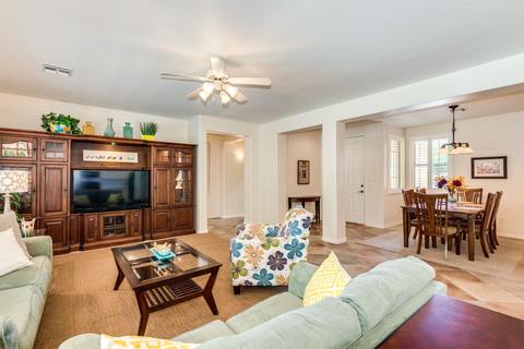 1404 E Bluebird Dr, Gilbert, AZ 85297 photo 9