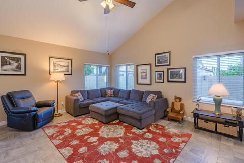 3133 E Taro Ln, Phoenix, AZ 85050 photo 4