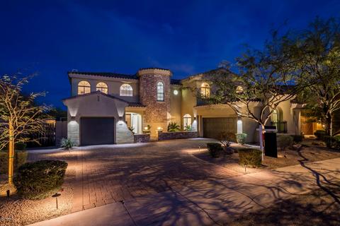 3719 E Louise Dr, Phoenix, AZ 85050 photo 4