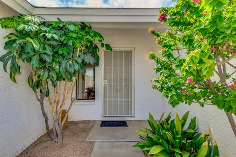 3235 E Taro Ln, Phoenix, AZ 85050 photo 2