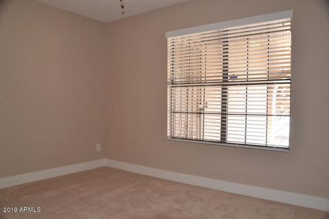 3914 E Nambe St, Phoenix, AZ 85044 photo 9