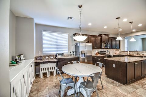 3913 E Amber Ln, Gilbert, AZ 85296 photo 14