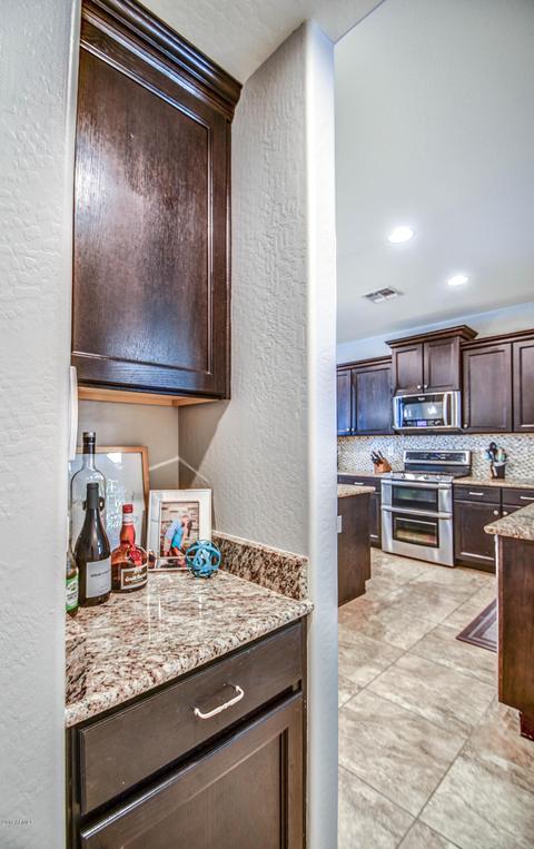 3913 E Amber Ln, Gilbert, AZ 85296 photo 24