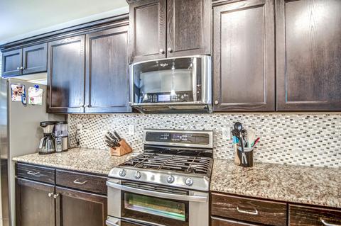 3913 E Amber Ln, Gilbert, AZ 85296 photo 9