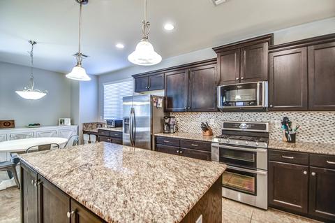 3913 E Amber Ln, Gilbert, AZ 85296 photo 6