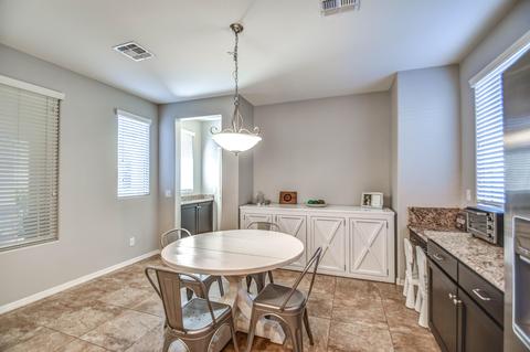 3913 E Amber Ln, Gilbert, AZ 85296 photo 13