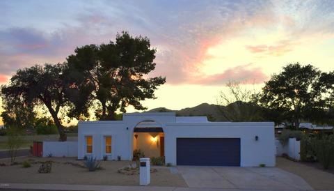 10446 S 46th St, Phoenix, AZ 85044 photo 1
