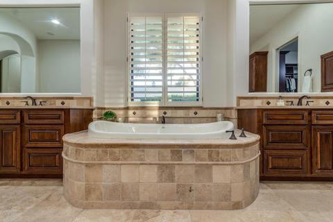 1411 E Beverly Ln, Phoenix, AZ 85022 photo 24