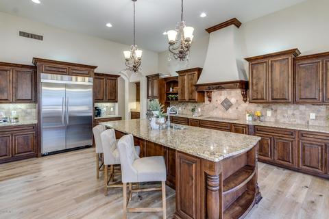 1411 E Beverly Ln, Phoenix, AZ 85022 photo 9