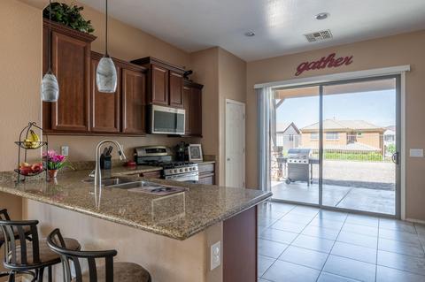 3828 E Constance Way E, Phoenix, AZ 85042 photo 9