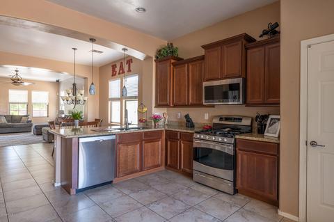 3828 E Constance Way E, Phoenix, AZ 85042 photo 10