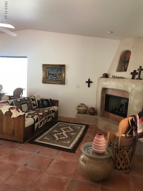 373 S Sun Rd, Apache Junction, AZ 85119 photo 2