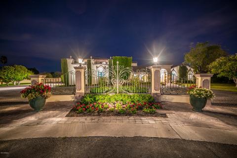 3630 E Indigo Cir, Mesa, AZ 85205 photo 2