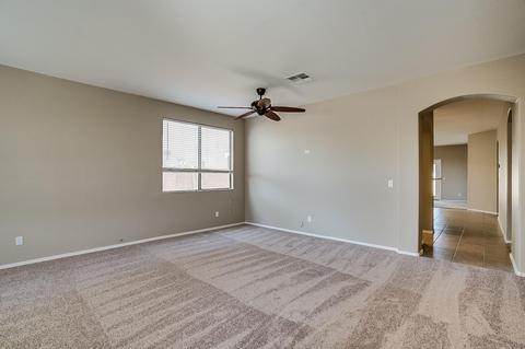 4208 E Rainbow Dr, Gilbert, AZ 85297 photo 2