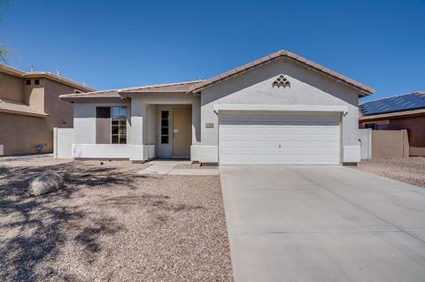 4208 E Rainbow Dr, Gilbert, AZ 85297 photo 1