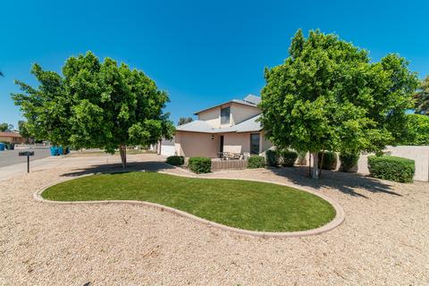 7518 W Wolf St, Phoenix, AZ 85033 photo 1