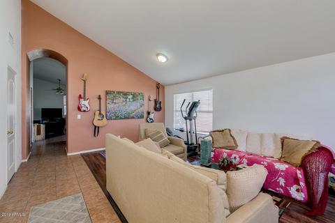 583 E Cathy Dr, Gilbert, AZ 85296 photo 7