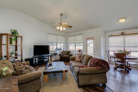 583 E Cathy Dr, Gilbert, AZ 85296 photo 4
