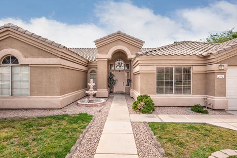 1522 S Pine St, Gilbert, AZ 85233 photo 1