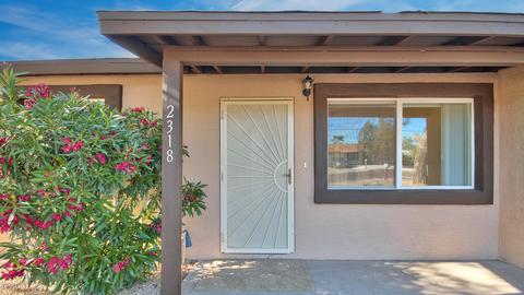 2318 E Paradise Ln, Phoenix, AZ 85022 photo 9