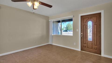 2318 E Paradise Ln, Phoenix, AZ 85022 photo 10
