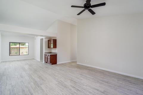 609 E Silver Creek Rd, Gilbert, AZ 85296 photo 2