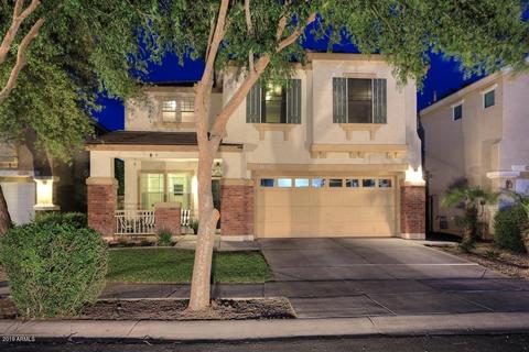 1355 S Pheasant Dr, Gilbert, AZ 85296 photo 1