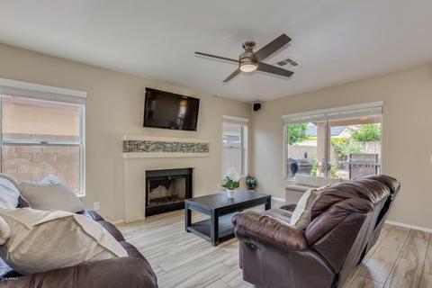 2304 E Morrow Dr, Phoenix, AZ 85024 photo 3