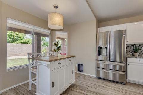 2304 E Morrow Dr, Phoenix, AZ 85024 photo 13