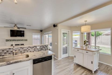 2304 E Morrow Dr, Phoenix, AZ 85024 photo 11
