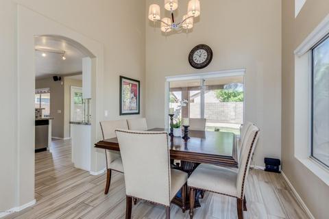2304 E Morrow Dr, Phoenix, AZ 85024 photo 9