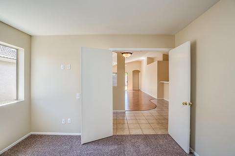 4725 E Tanglewood Dr, Phoenix, AZ 85048 photo 9