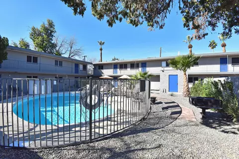 2503 E Clarendon Ave, Phoenix, AZ 85016 photo 4