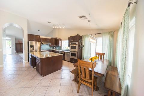 297 E Windsor Ct, Gilbert, AZ 85296 photo 4