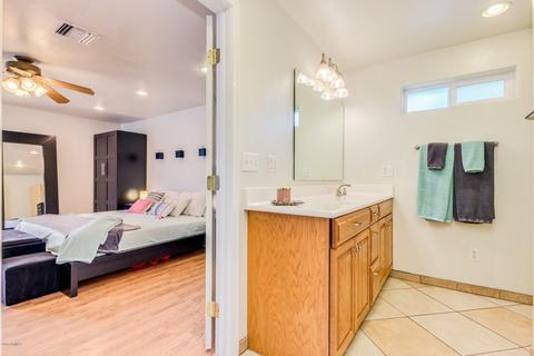 3813 N 49th Pl, Phoenix, AZ 85018 photo 16