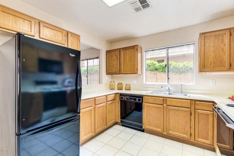 4341 E Desert Trumpet Rd, Phoenix, AZ 85044 photo 9