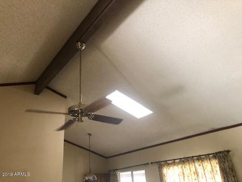 2114 E Winchcomb Dr, Phoenix, AZ 85022 photo 2