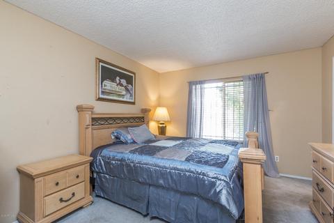 5808 S 40th Pl, Phoenix, AZ 85040 photo 8